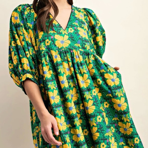 Gigio Dresses & Skirts - Gigio Aquarius Floral Print Mini Dress With Puff Sleeve And Ric-Rac Trim Large